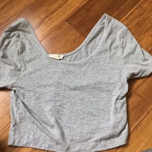 grey crop top